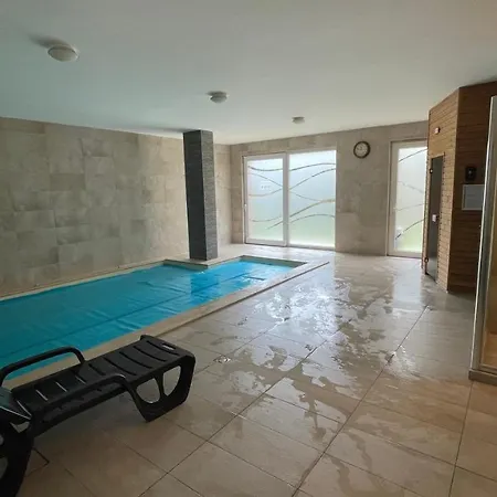 Republic5 Apartment *