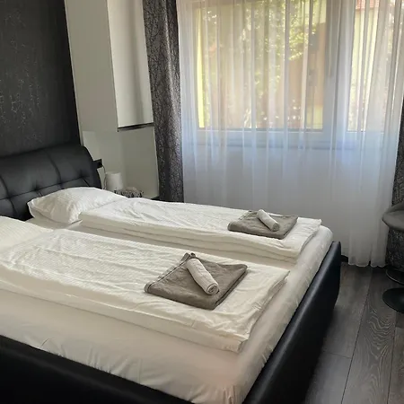 Republic5 Appartamento Siófok