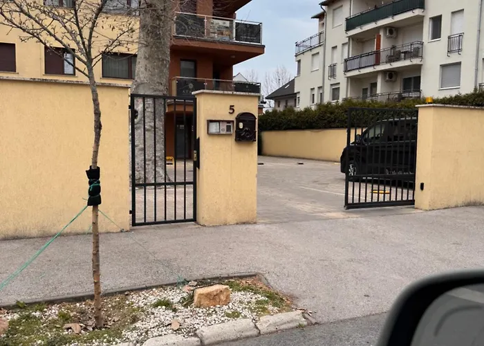 Republic5 Apartment Siofok